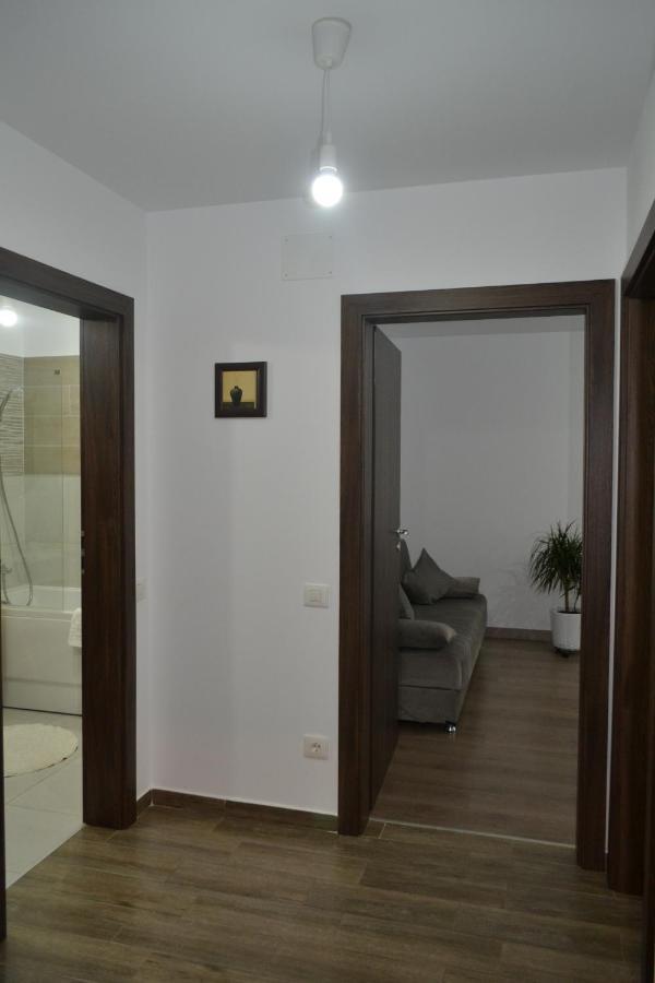 Wonderful Apartment Brasov Exterior photo